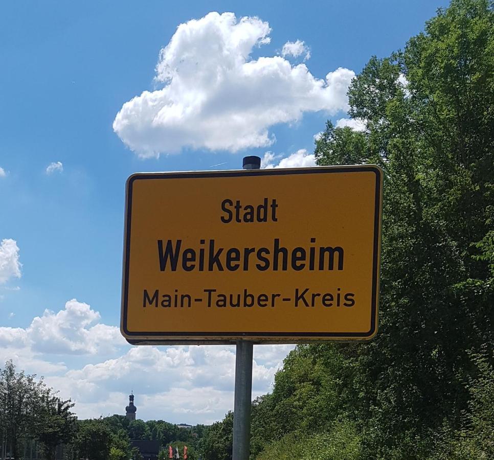 Heidi'S Lerchennest Lägenhet Weikersheim Exteriör bild